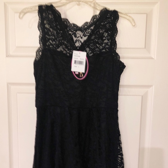 Paper Dolls Black Lace Dress - Picture 2 of 5